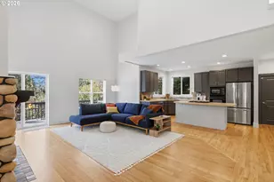 2445 W 10th St, Washougal, WA 98671 - Photo 10