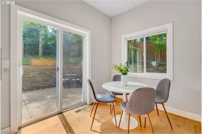 3014 SW Iowa St, Portland, OR 97239 - Photo 14