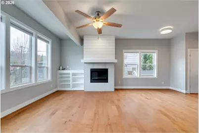 3014 SW Iowa St, Portland, OR 97239 - Photo 2