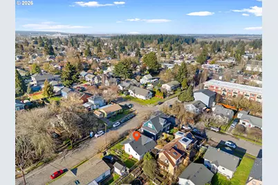 7028 N Saint Louis Ave, Portland, OR 97203 - Photo 38