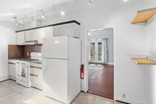 7028 N Saint Louis Ave, Portland, OR 97203 - Photo 8