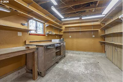 10047 SW 25th Ave, Portland, OR 97219 - Photo 36