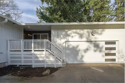 10047 SW 25th Ave, Portland, OR 97219 - Photo 4