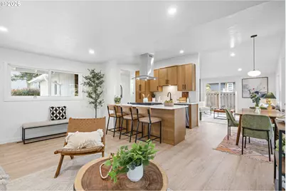 10047 SW 25th Ave, Portland, OR 97219 - Photo 18