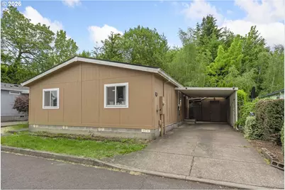 5200 SE 132nd Ave, Portland, OR 97236 - Photo 1