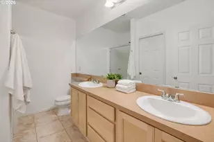 4335 Summerlinn Dr, West Linn, OR 97068 - Photo 10