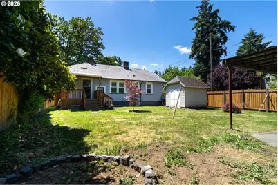 2307 NE Ainsworth St, Portland, OR 97211 - Photo 28