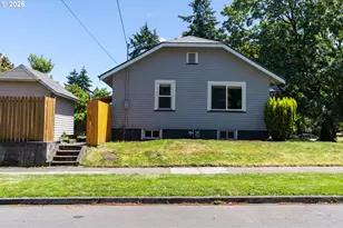 2307 NE Ainsworth St, Portland, OR 97211 - Photo 30