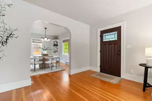 2307 NE Ainsworth St, Portland, OR 97211 - Photo 8