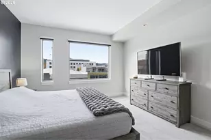 311 NW 12th Ave, Portland, OR 97209 - Photo 32