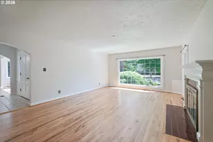 1327 18th Ave, Longview, WA 98632 - Photo 6