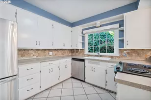 1327 18th Ave, Longview, WA 98632 - Photo 12