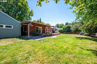 1327 18th Ave, Longview, WA 98632 - Photo 38