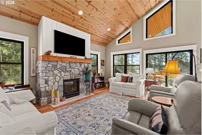 83489 Jensen Ln, Florence, OR 97439 - Photo 8