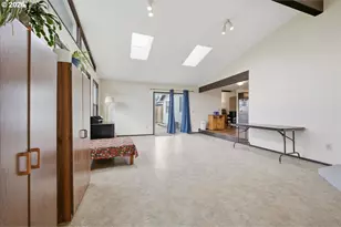 20070 SW Blanton St, Beaverton, OR 97078 - Photo 16