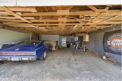 2478 Marion St, North Bend, OR 97459 - Photo 32