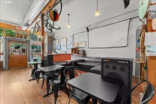 3039 SE Stark St, Portland, OR 97214 - Photo 18
