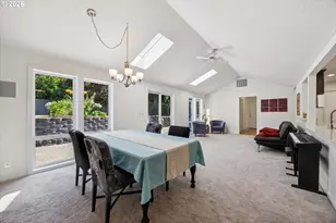 13165 SW Brightwood St, Beaverton, OR 97005 - Photo 16