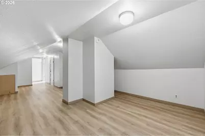 139 S 15th St, Cottage Grove, OR 97424 - Photo 26