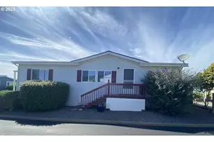98042 W Benham Ln, Brookings, OR 97415 - Photo 2