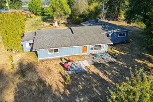 72290 Little Jack Falls Rd, Rainier, OR 97048 - Photo 4