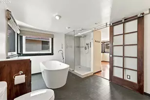 205 N Bridgeton Rd, Portland, OR 97217 - Photo 36