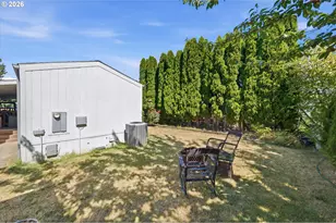 301 E Columbia Dr, Newberg, OR 97132 - Photo 22