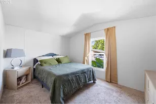 301 E Columbia Dr, Newberg, OR 97132 - Photo 20