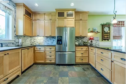 109 Hillview 1, Eugene, OR 97408 - Photo 16