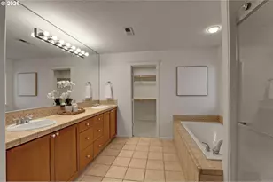 3527 NW Lansbrook Terrace, Portland, OR 97229 - Photo 14