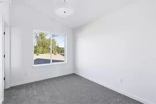 8718 SE Bybee Blvd, Portland, OR 97266 - Photo 20
