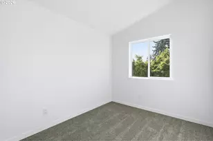 8718 SE Bybee Blvd, Portland, OR 97266 - Photo 18