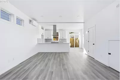 8718 SE Bybee Blvd, Portland, OR 97266 - Photo 4