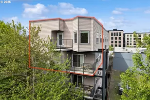 2241 NW Pettygrove St, Portland, OR 97210 - Photo 2