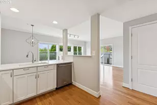 2241 NW Pettygrove St, Portland, OR 97210 - Photo 12