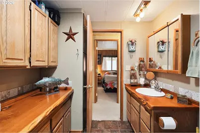 328 Ponderosa Way, Tygh Valley, OR 97063 - Photo 12