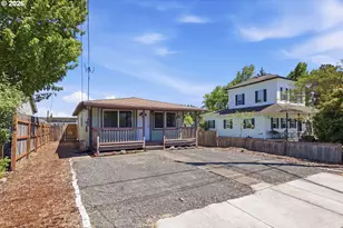 505 S 5th St, Harrisburg, OR 97446 - Photo 36