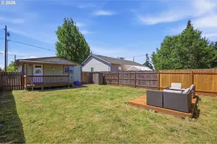 505 S 5th St, Harrisburg, OR 97446 - Photo 28
