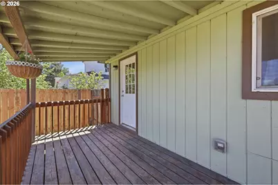 505 S 5th St, Harrisburg, OR 97446 - Photo 22
