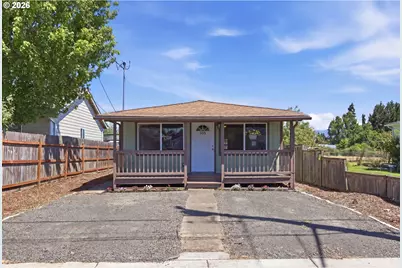 505 S 5th St, Harrisburg, OR 97446 - Photo 24