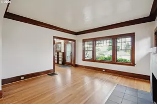 8921 SE Washington St, Portland, OR 97216 - Photo 8