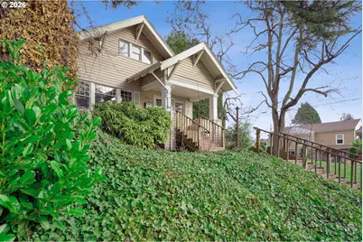 8921 SE Washington St, Portland, OR 97216 - Photo 2