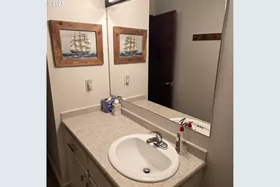 1000 SE Bay Blvd #445, Newport, OR 97365 - Photo 8