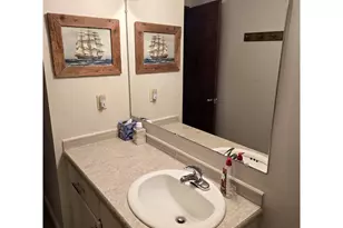 1000 SE Bay Blvd., Newport, OR 97365 - Photo 8