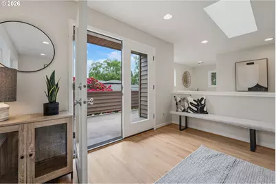 6710 SW 11th Dr, Portland, OR 97219 - Photo 36