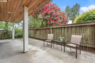 6710 SW 11th Dr, Portland, OR 97219 - Photo 24