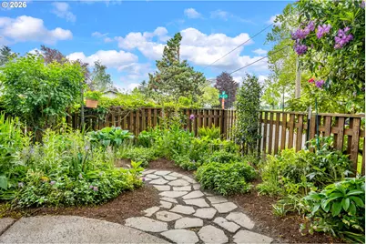 6710 SW 11th Dr, Portland, OR 97219 - Photo 46