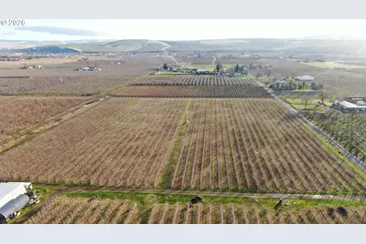 000 Yellowjacket Rd, Milton-Freewater, OR 97862 - Photo 1
