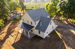 10711 SW Robinson Rd, Hillsboro, OR 97123 - Photo 12