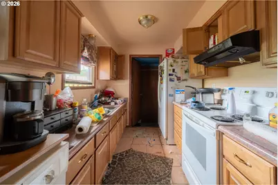 4363 SE 130th Ave, Portland, OR 97236 - Photo 4
